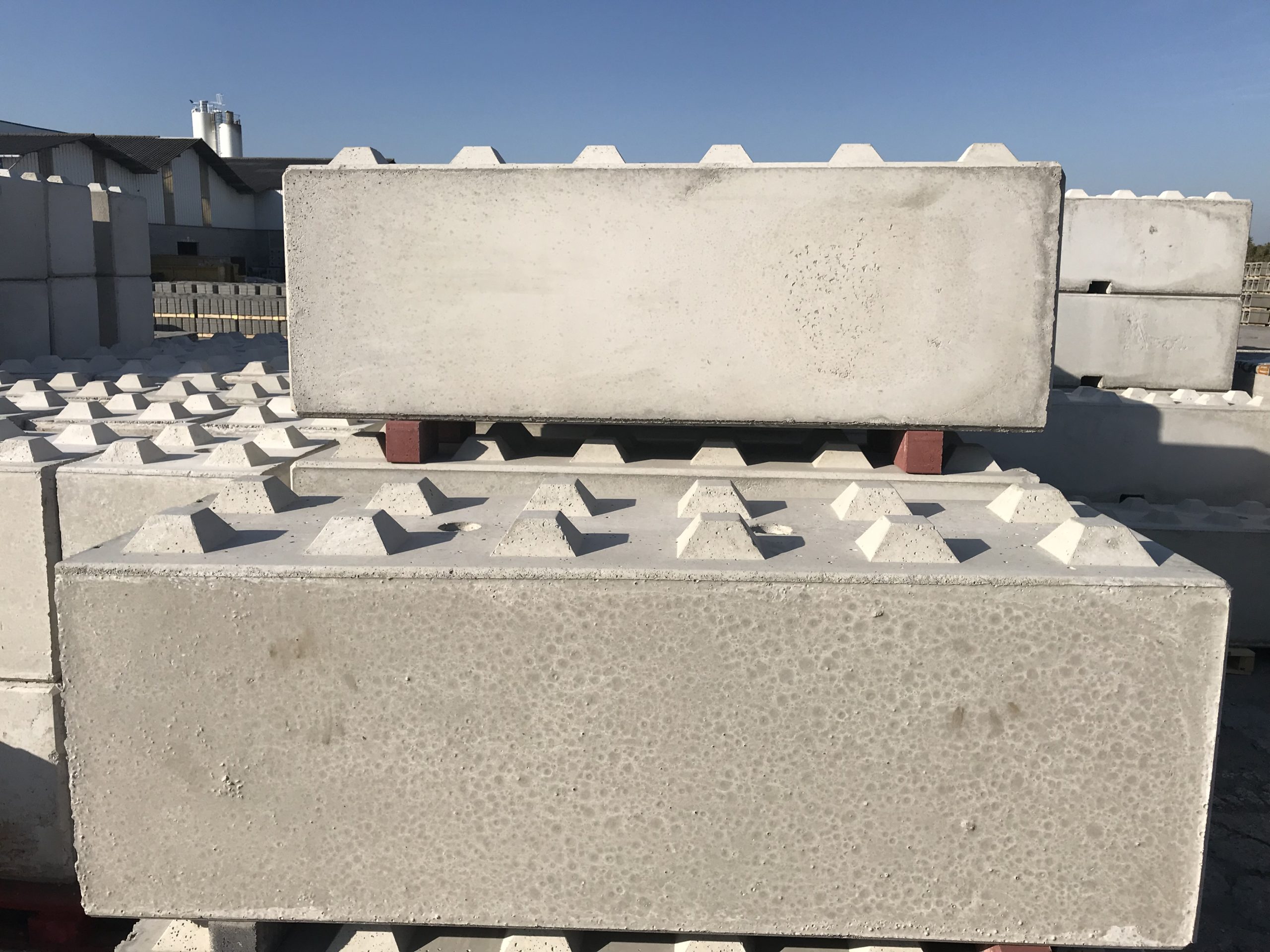 Vente de blocs béton anti-intrusion